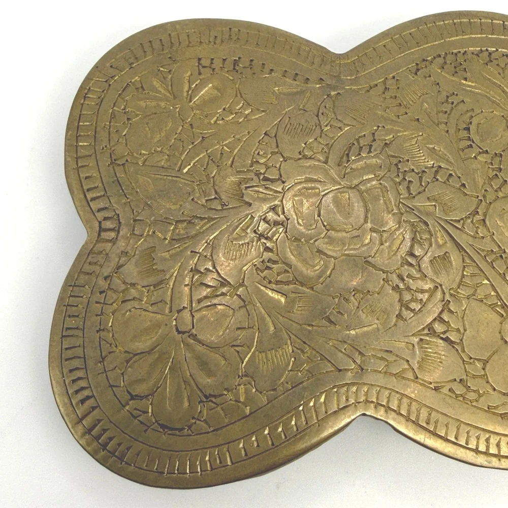Vintage Brass Belt Buckle Unisex OS Gold Good Floral Etched India BP 1018 Rose‎